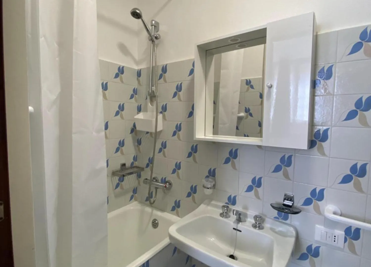 Albergo Lodrino Villa  Hotel