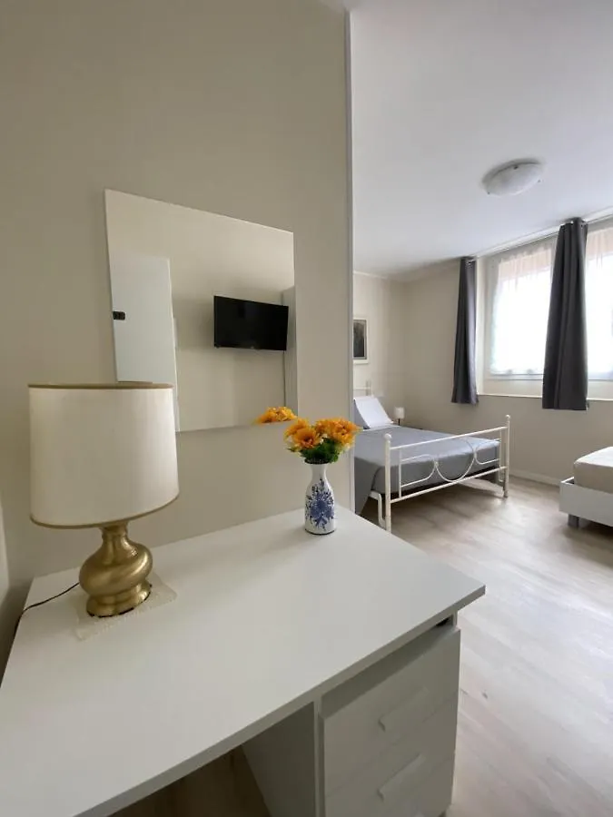 Albergo Lodrino Villa  Italia