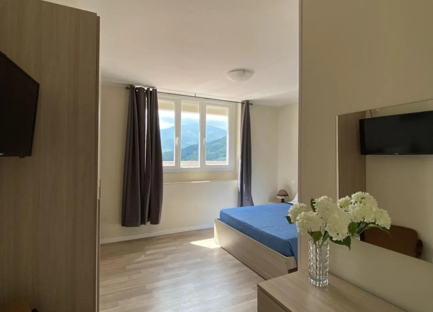 Albergo Lodrino Villa  2*, Villa (Brescia) Italia